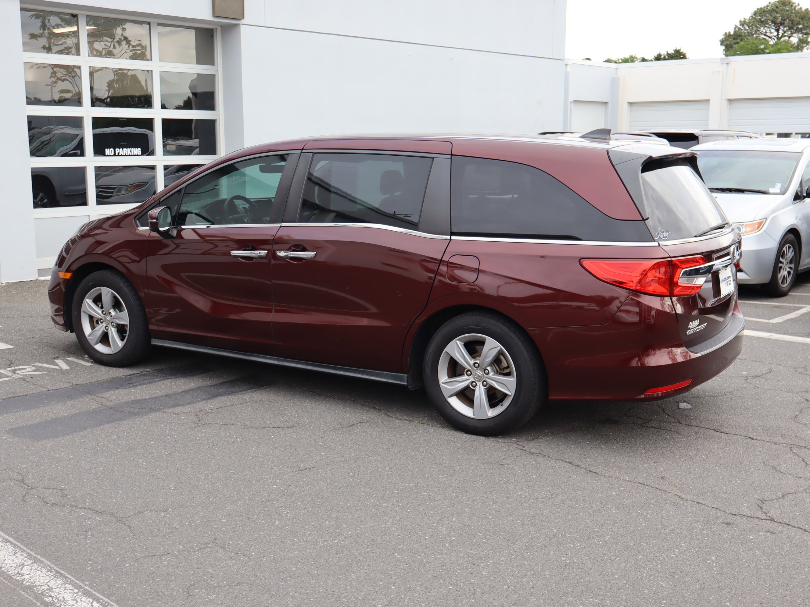 Used 2018 Honda Odyssey EX-L image 8
