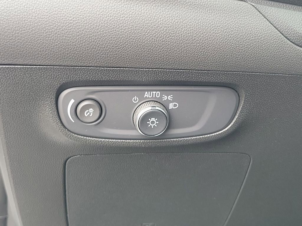 Used 2026 Buick Encore GX Preferred FWD image 17