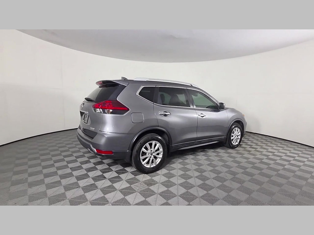 Used 2020 Nissan Rogue S w/ Special Edition Package FWD image 38