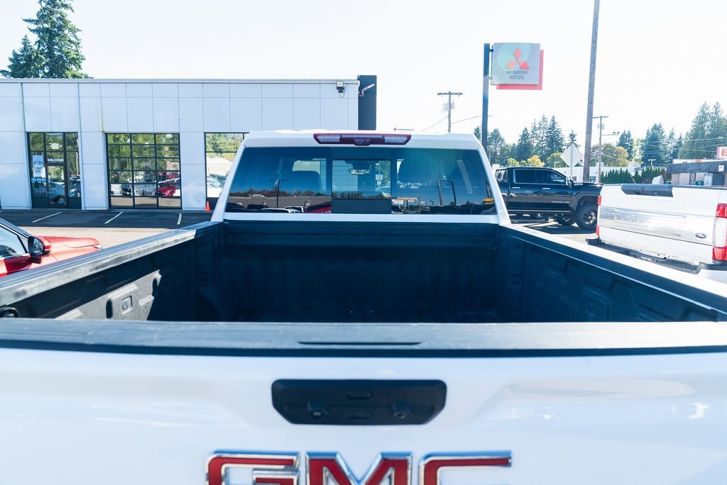 Used 2024 GMC Sierra 2500 AT4 w/ Technology Package image 7