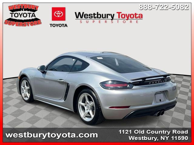 Used 2021 Porsche 718 Cayman RWD image 11