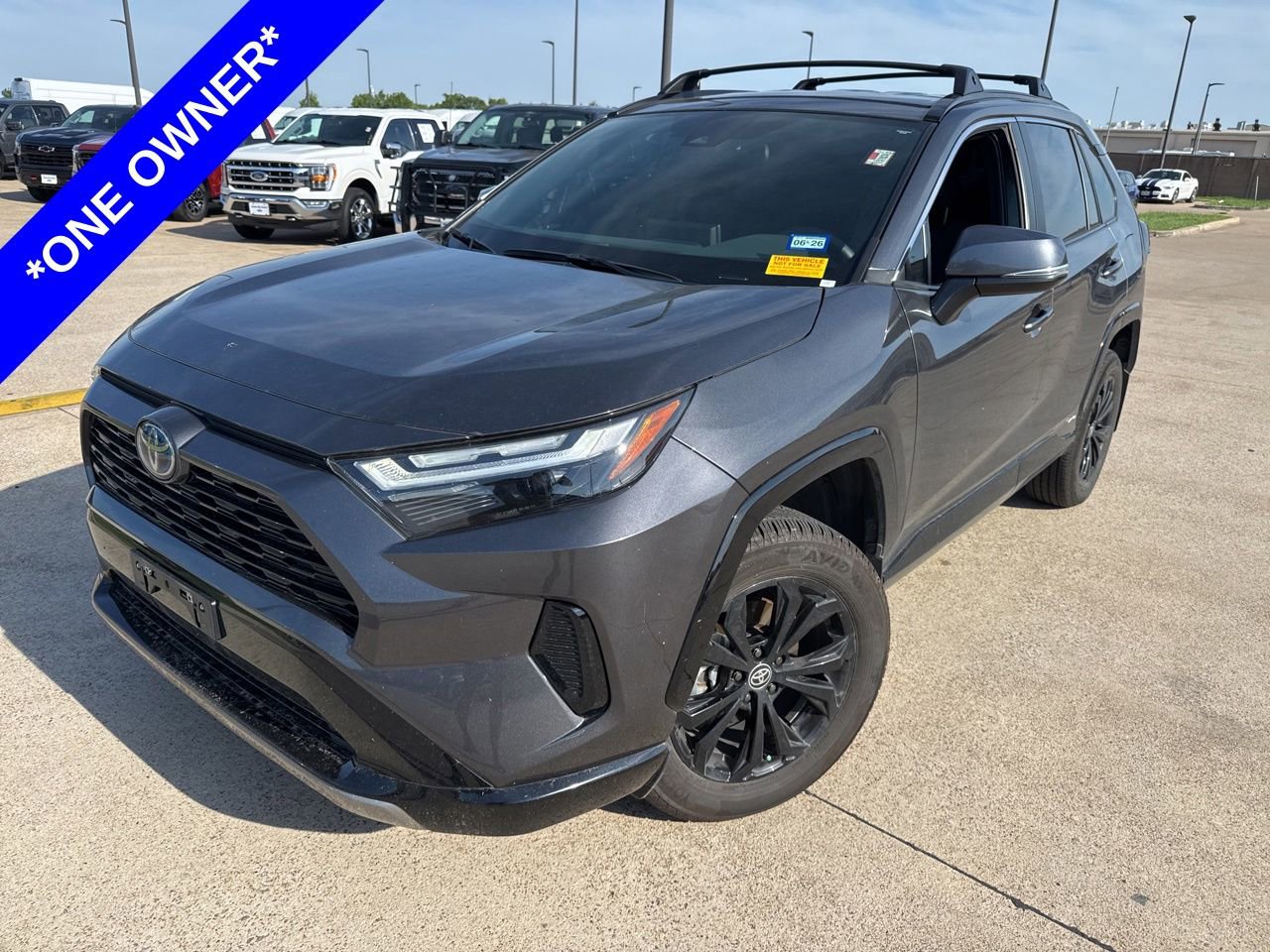 Used 2024 Toyota RAV4 SE AWD/4WD image 1