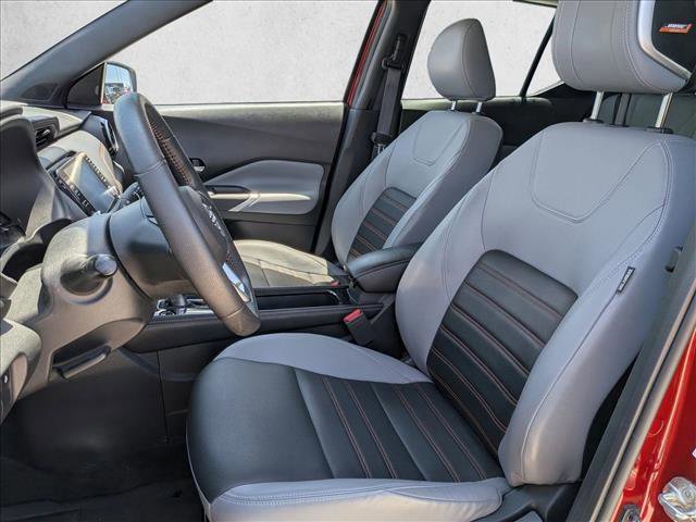 Used 2023 Nissan Kicks SR w/ SR Premium Package FWD image 15