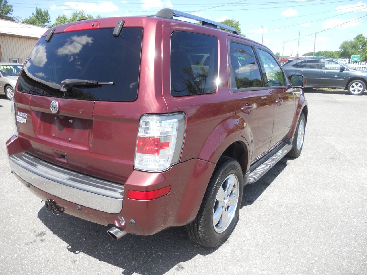 Used 2010 Mercury Mariner Premier AWD/4WD image 7