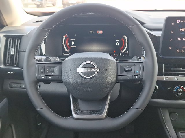 New 2026 Nissan Pathfinder SL FWD image 14