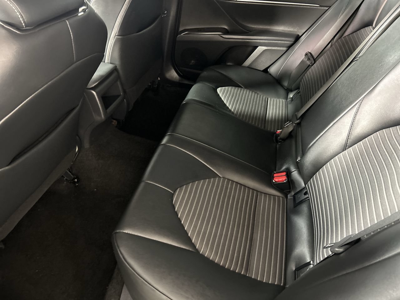 Used 2024 Toyota Camry SE FWD image 24
