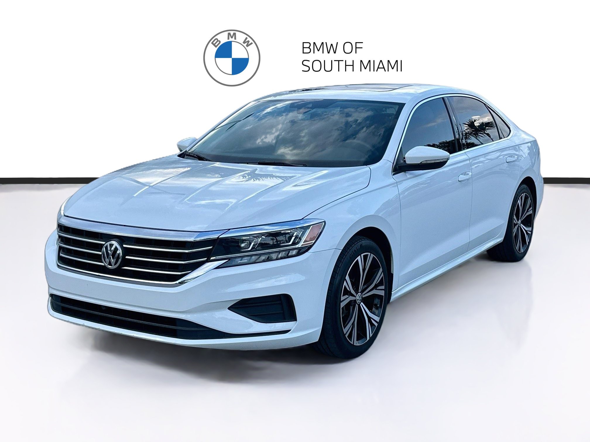 Used 2021 Volkswagen Passat 2.0T SE FWD image 3