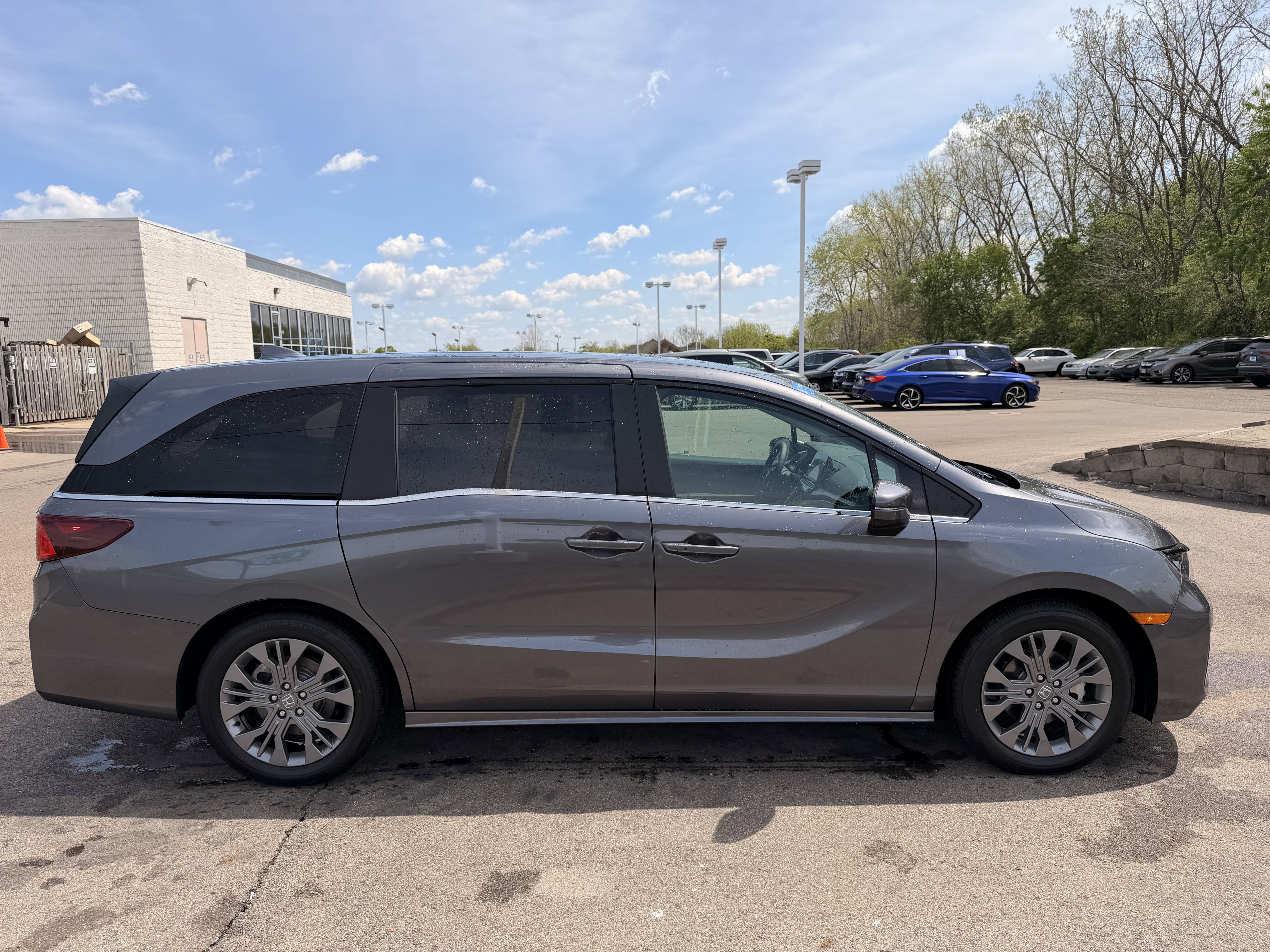 Certified 2026 Honda Odyssey Touring image 2