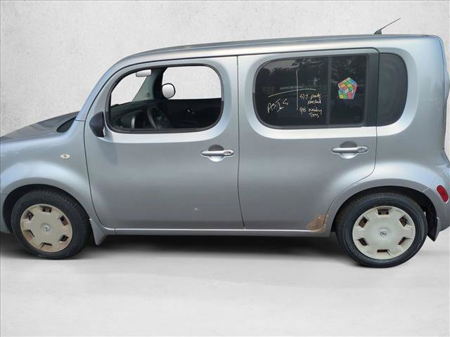 Used 2009 Nissan Cube 1.8 S w/ Interior Designer Pkg FWD image 9
