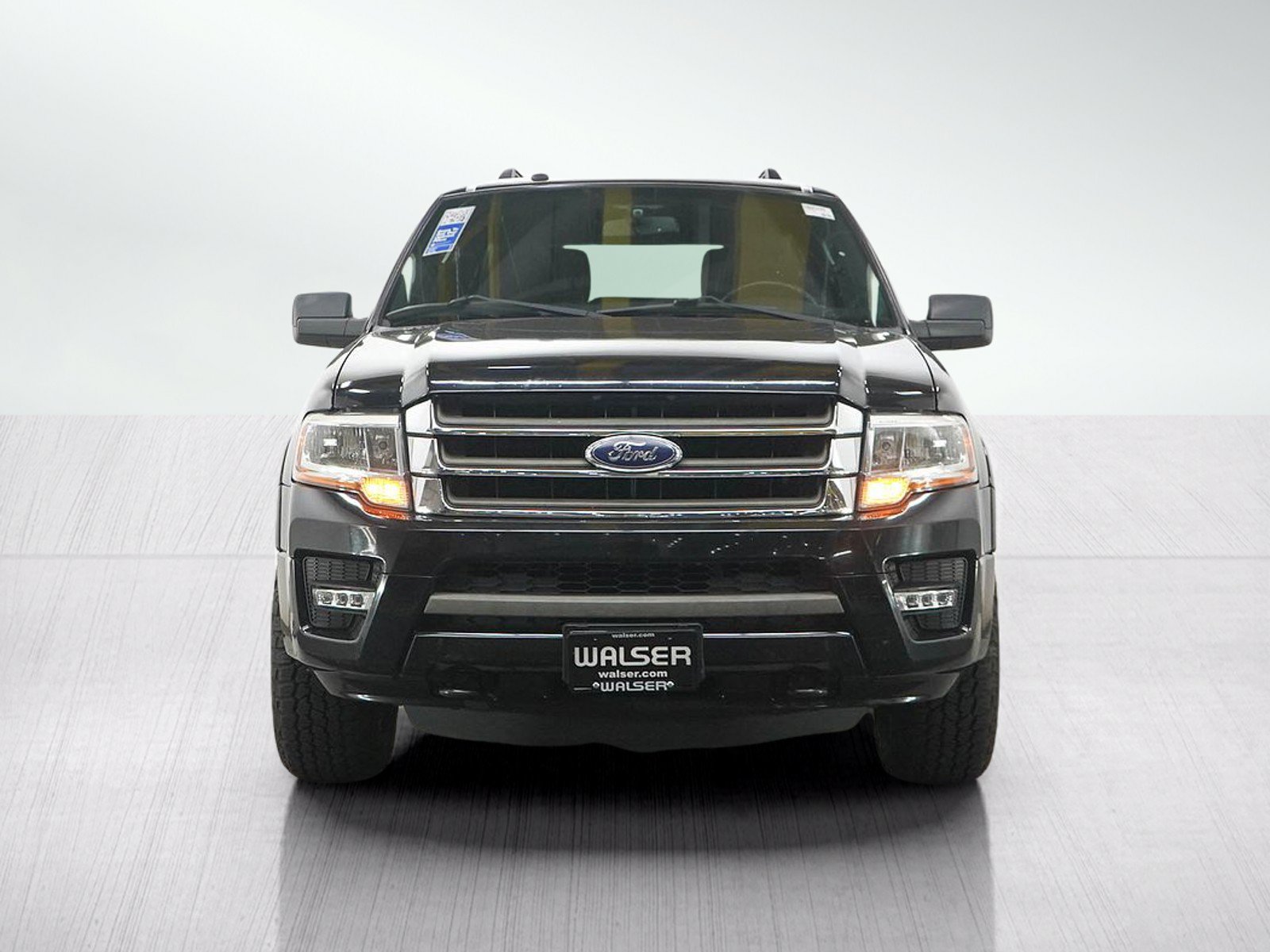 Used 2016 Ford Expedition EL XLT w/ Equipment Group 202A AWD/4WD image 8