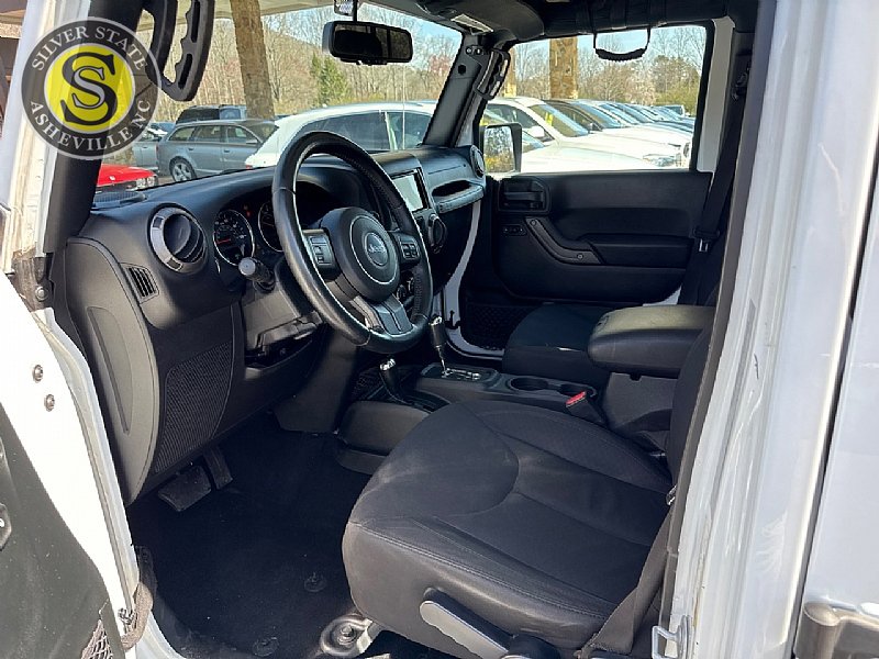 Used 2018 Jeep Wrangler Unlimited Sport S image 10