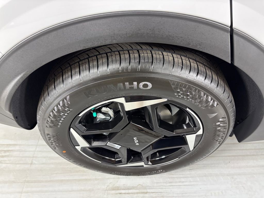 New 2026 Kia Sportage EX image 10