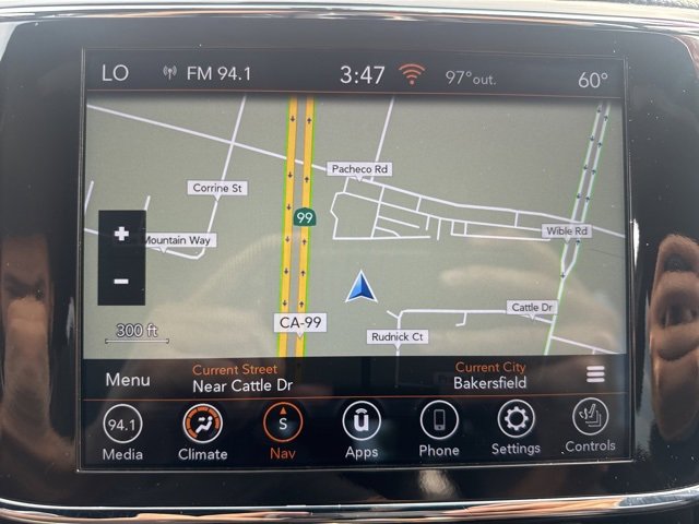 Used 2022 Jeep Grand Cherokee Limited image 16