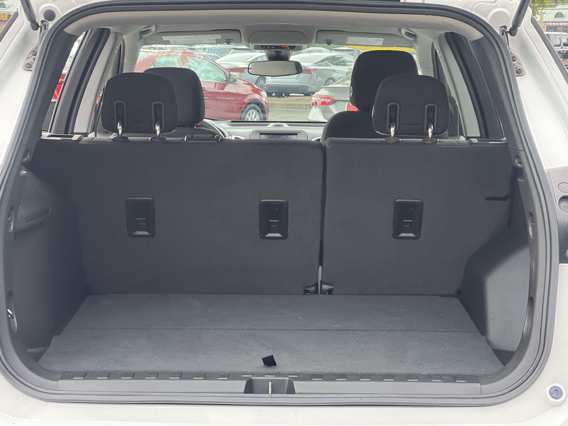 Used 2020 Chevrolet Equinox LS FWD image 20