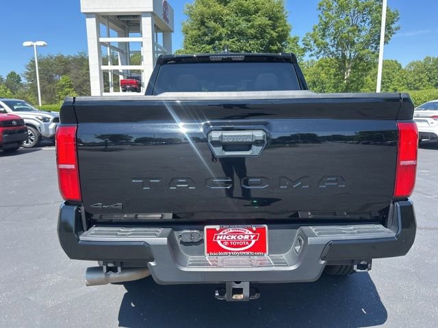 Used 2024 Toyota Tacoma TRD Off-Road AWD/4WD image 8