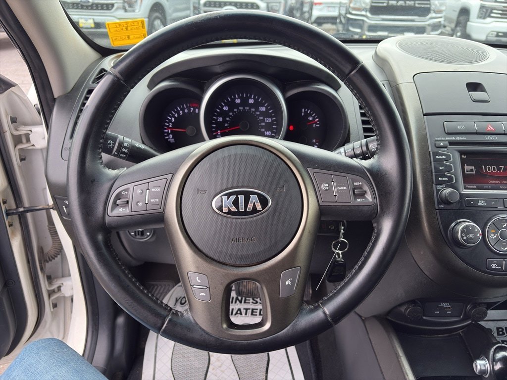 Used 2013 Kia Soul + w/ Audio Pkg image 12