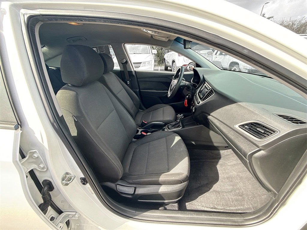 Used 2018 Hyundai Accent SE image 31