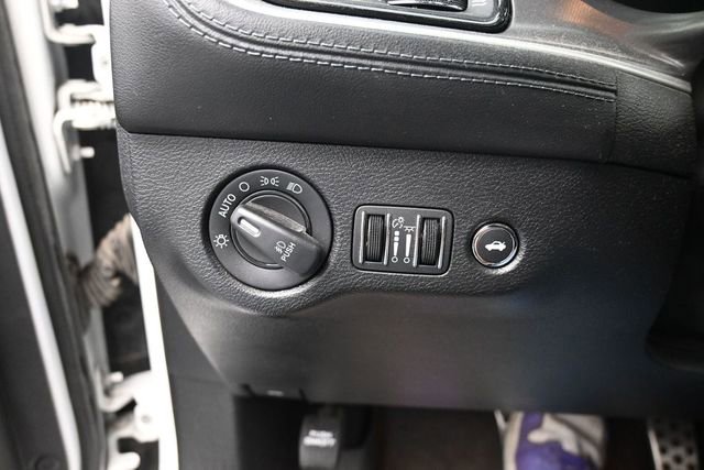 Used 2020 Dodge Challenger R/T w/ Plus Package RWD image 27