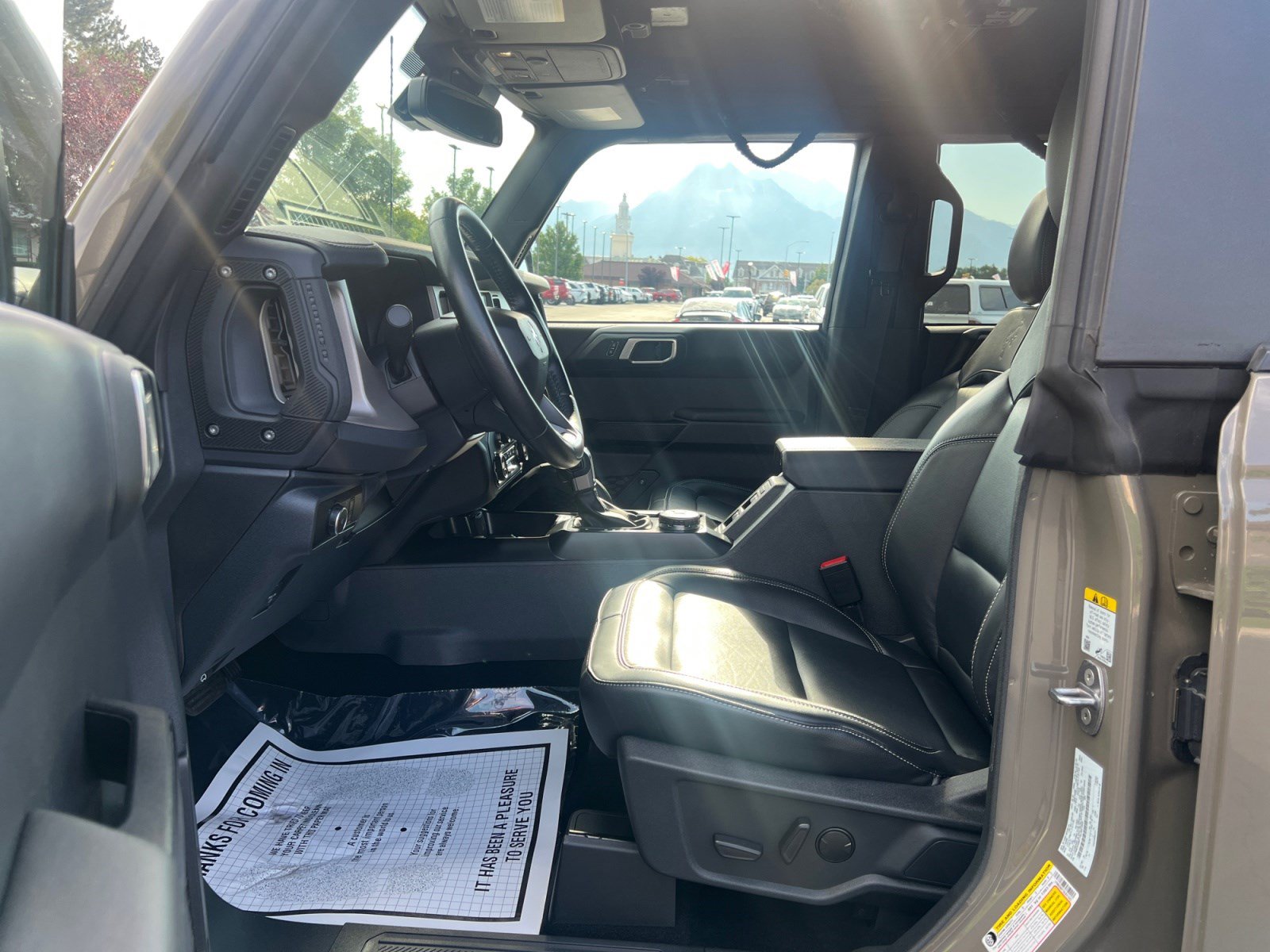 Used 2025 Ford Bronco Outer Banks w/ Sasquatch Package AWD/4WD image 11