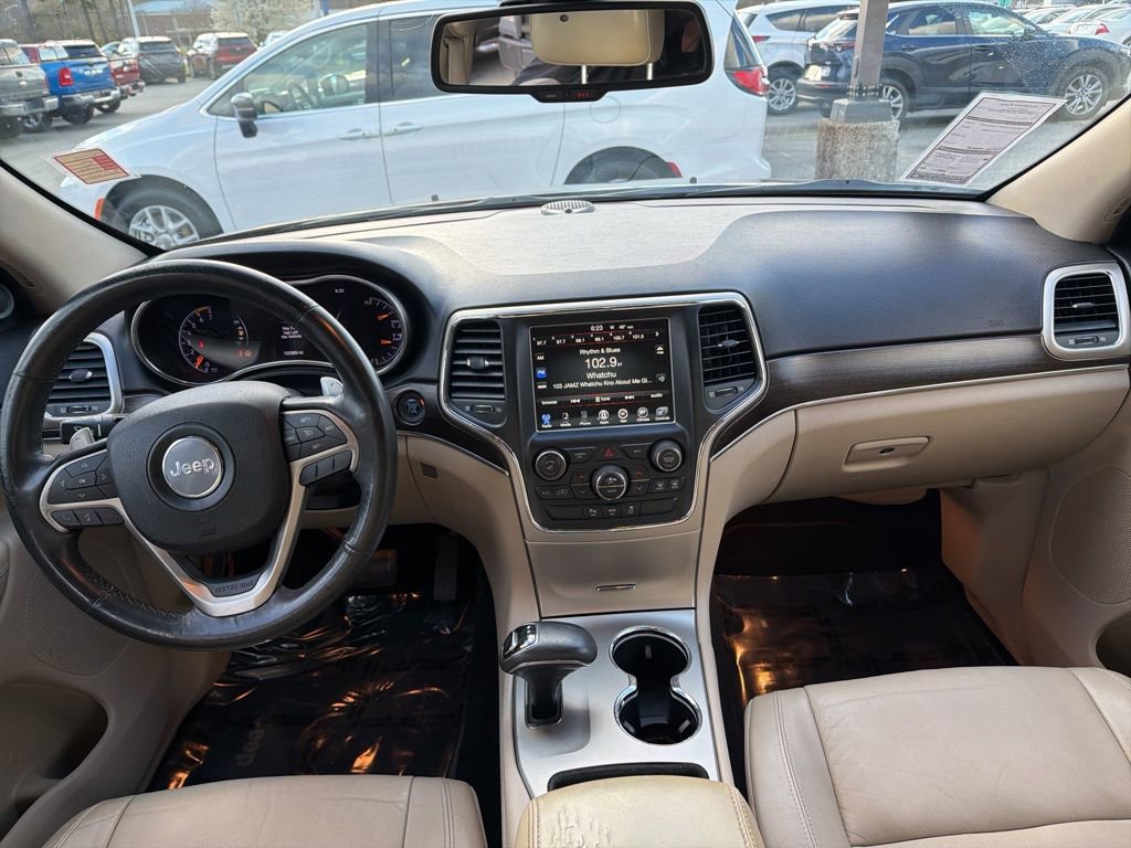 Used 2014 Jeep Grand Cherokee Limited w/ Trailer Tow Group IV image 9
