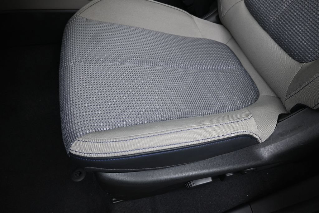 Certified 2025 Subaru Forester Premium AWD/4WD image 23