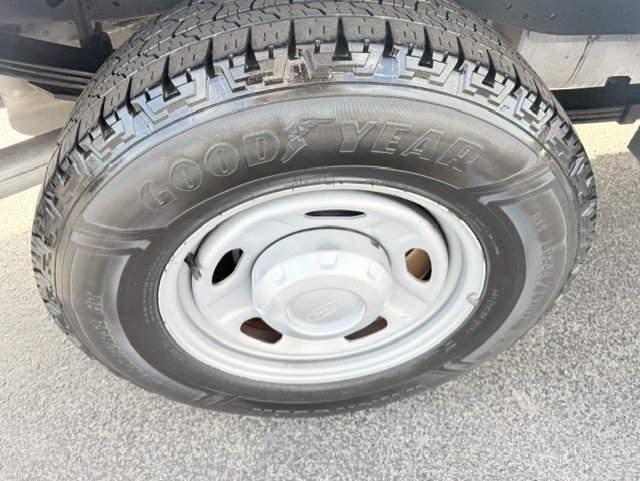 Used 2015 Ford F250 XL RWD image 11