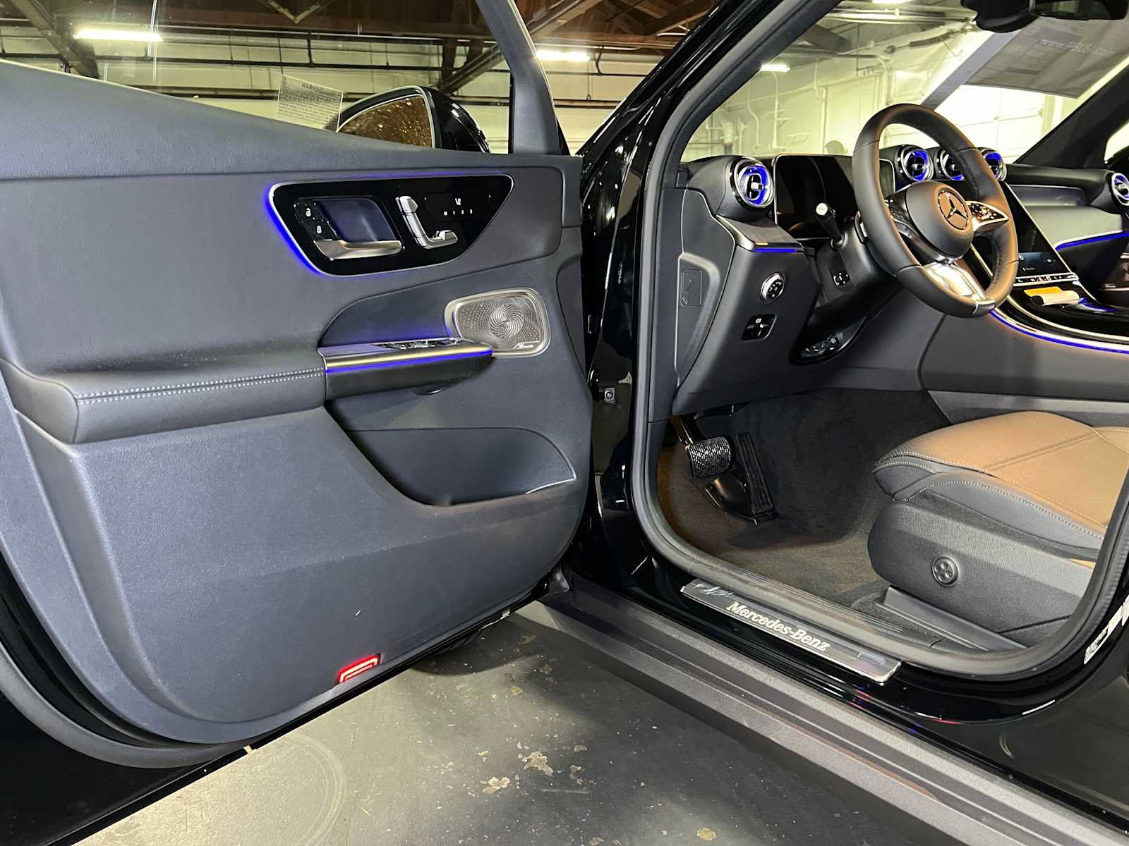 New 2027 Mercedes-Benz GLC 300 4MATIC image 21