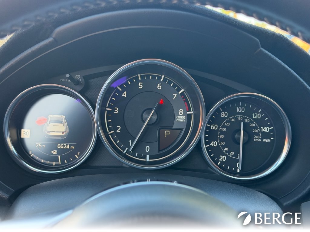 Used 2022 MAZDA MX-5 Miata RF Grand Touring w/ Weather Package RWD image 19