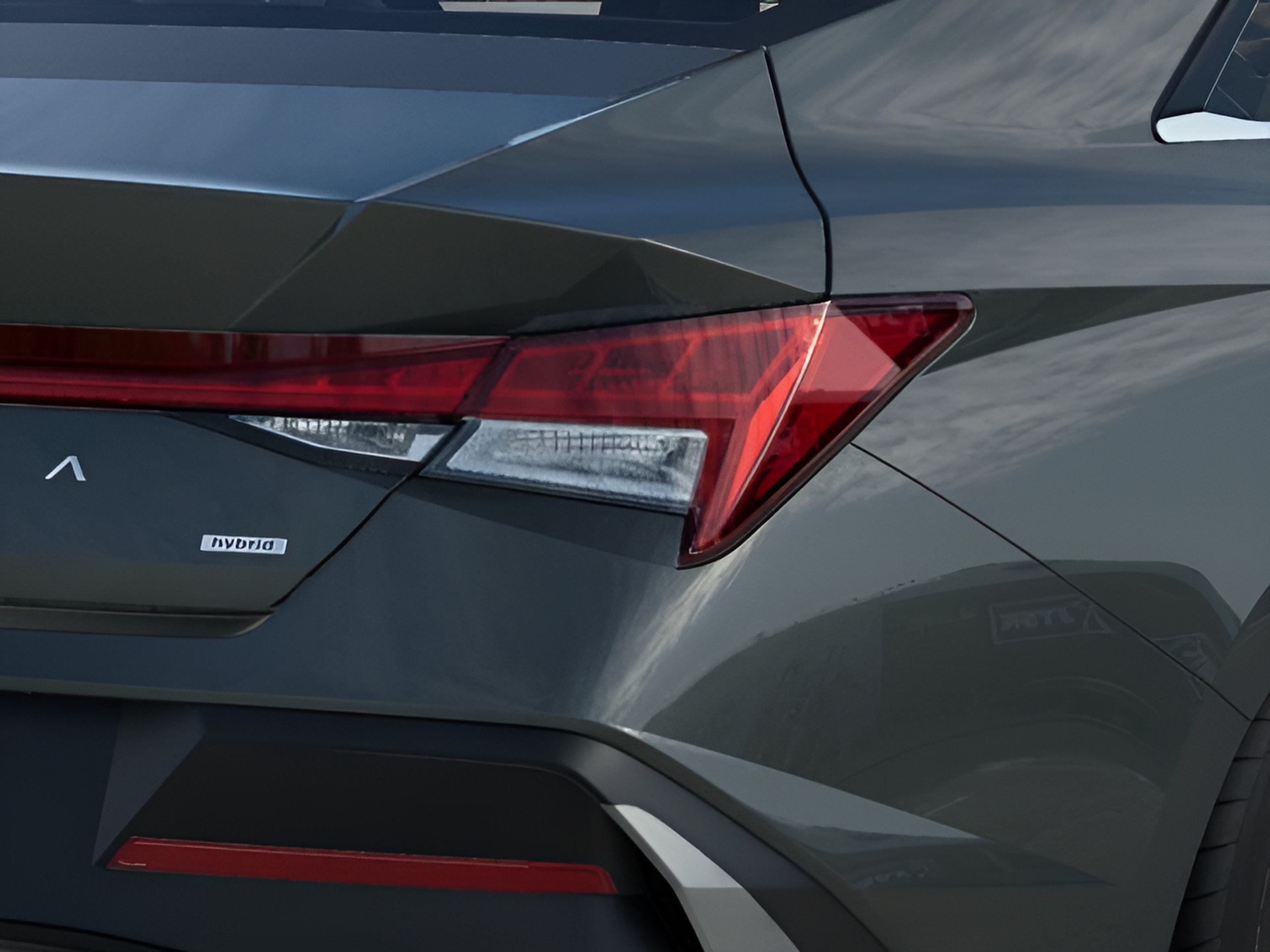 New 2026 Hyundai Elantra Limited FWD image 17
