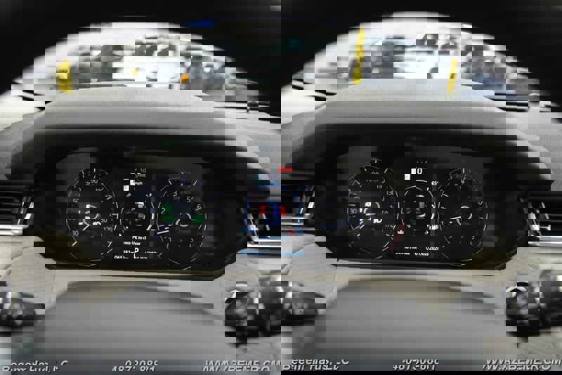 Used 2020 Land Rover Range Rover Velar S image 29