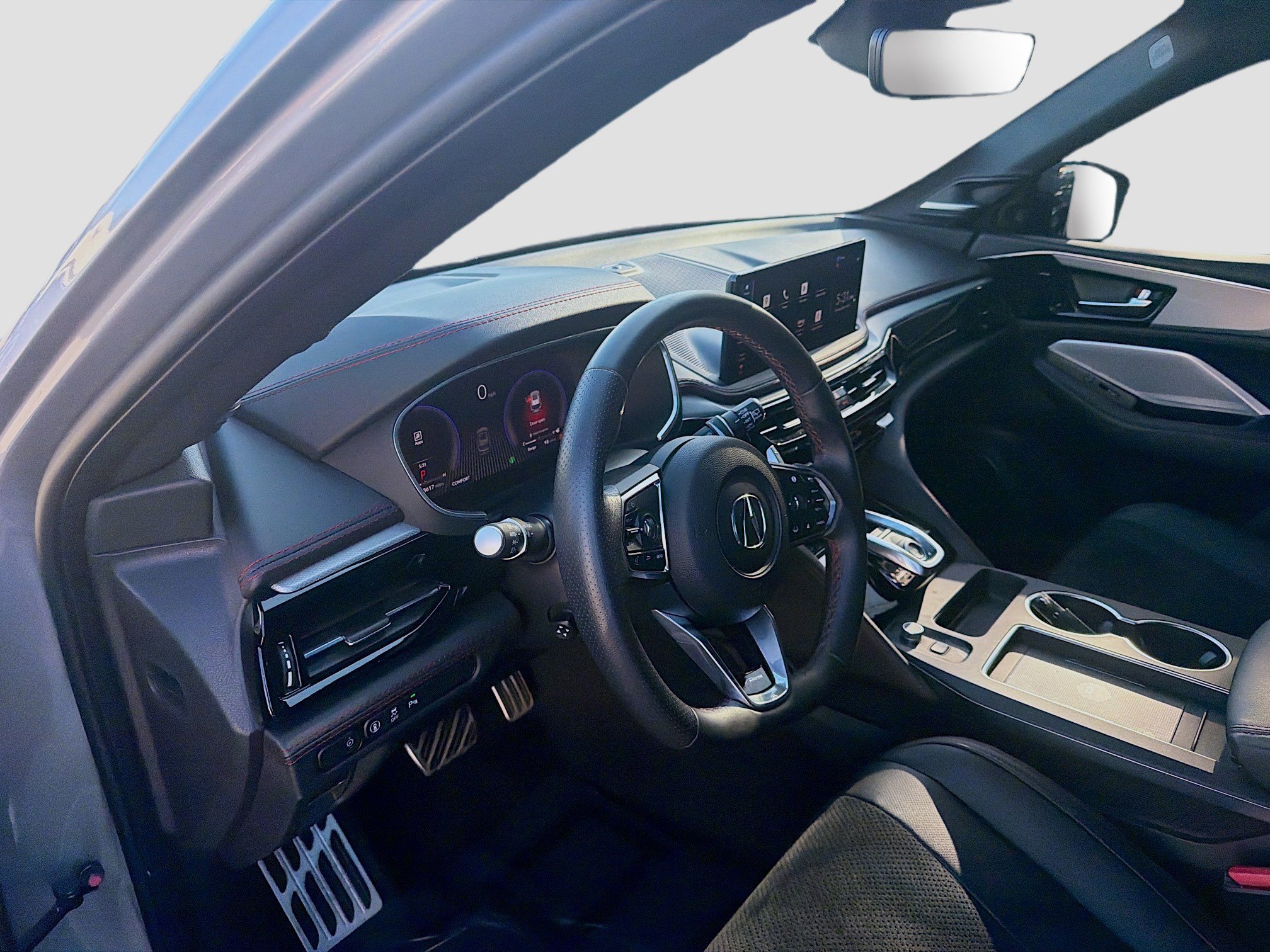 Used 2025 Acura MDX A-Spec image 9