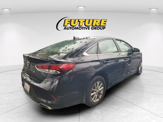 Used 2018 Hyundai Sonata SE w/ Winter Weather Package image 3