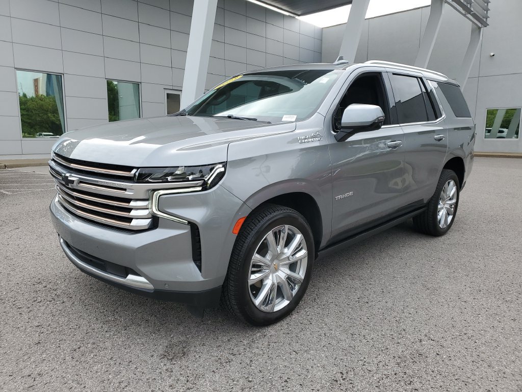 Used 2023 Chevrolet Tahoe High Country AWD/4WD image 2