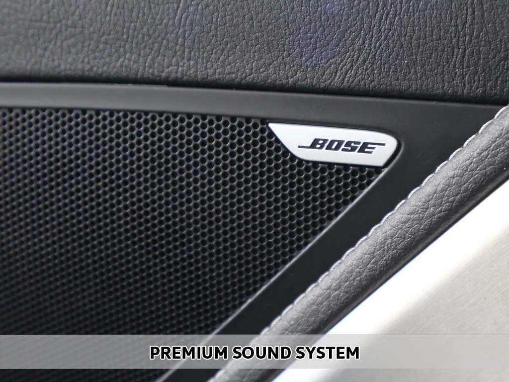 Used 2019 Chevrolet Corvette Stingray Coupe w/ 1LT image 3