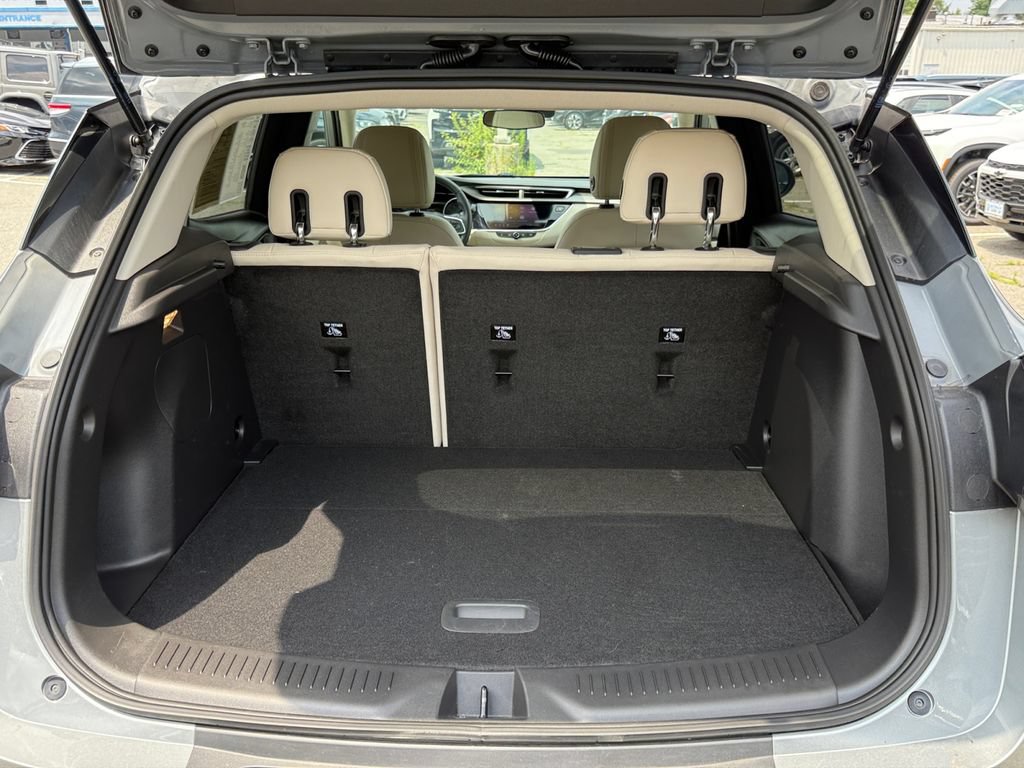 Used 2023 Buick Encore GX Preferred w/ Cold Weather Comfort Package FWD image 23