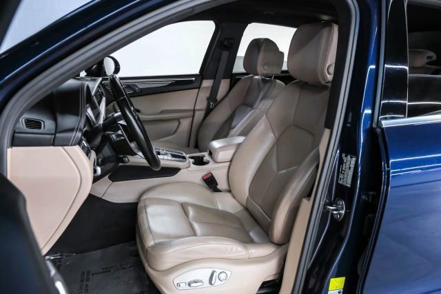 Used 2019 Porsche Macan S AWD/4WD image 36