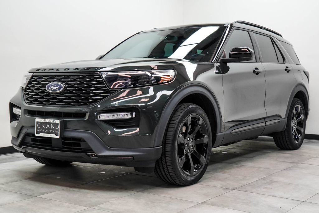 Used 2023 Ford Explorer ST-Line w/ Class IV Trailer Tow Package AWD/4WD image 9