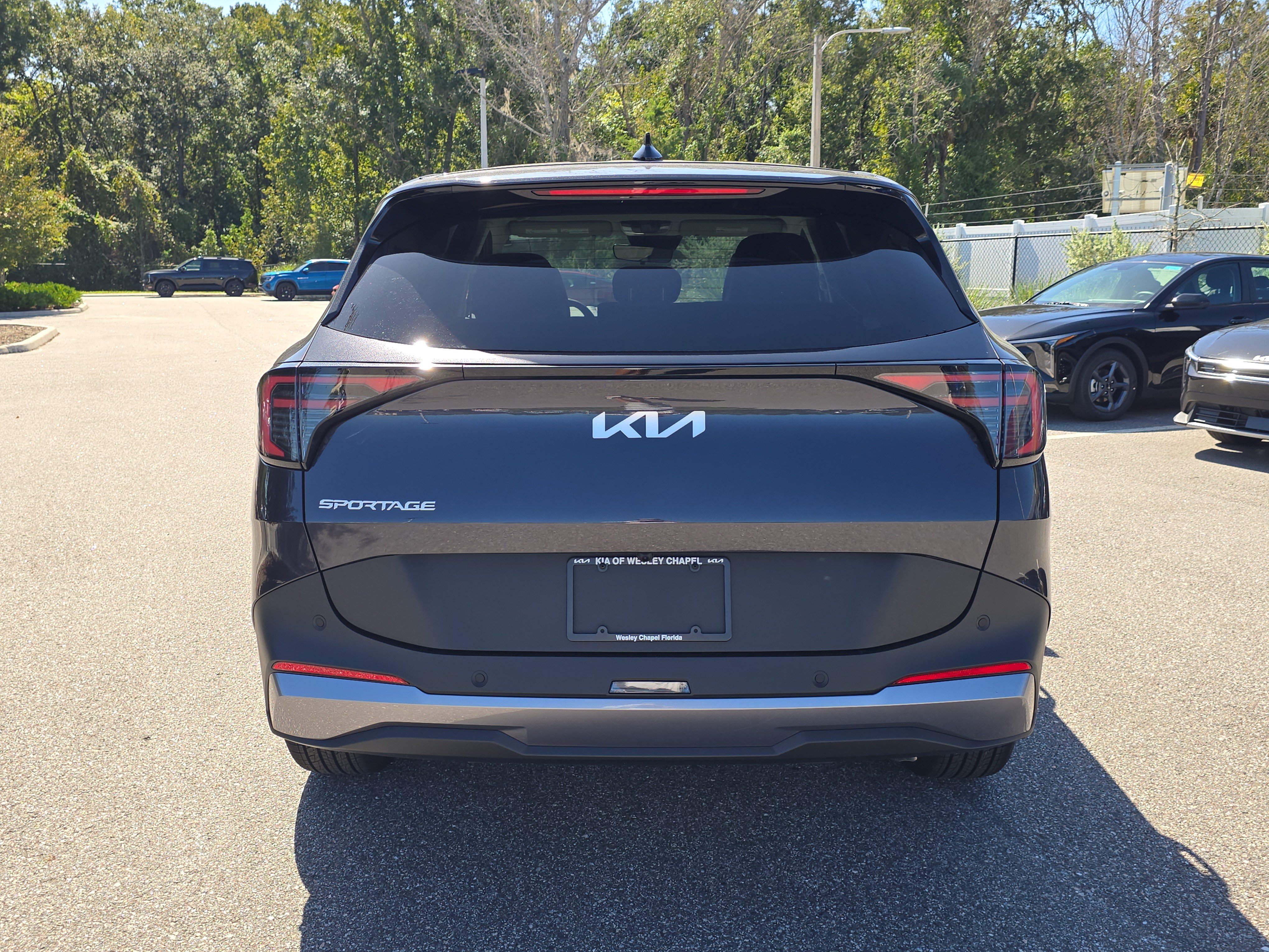 New 2027 Kia Sportage EX FWD image 7