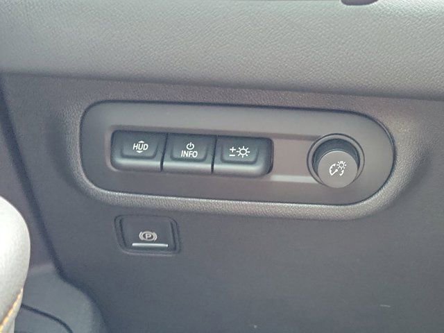 Used 2022 GMC Terrain AT4 w/ Infotainment Package II AWD/4WD image 20