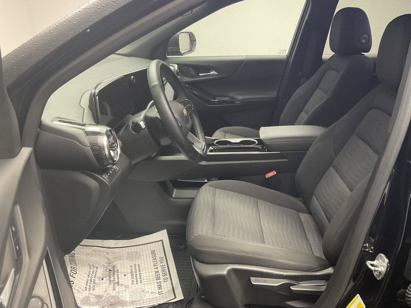 Certified 2025 Chevrolet Equinox LT AWD/4WD image 12