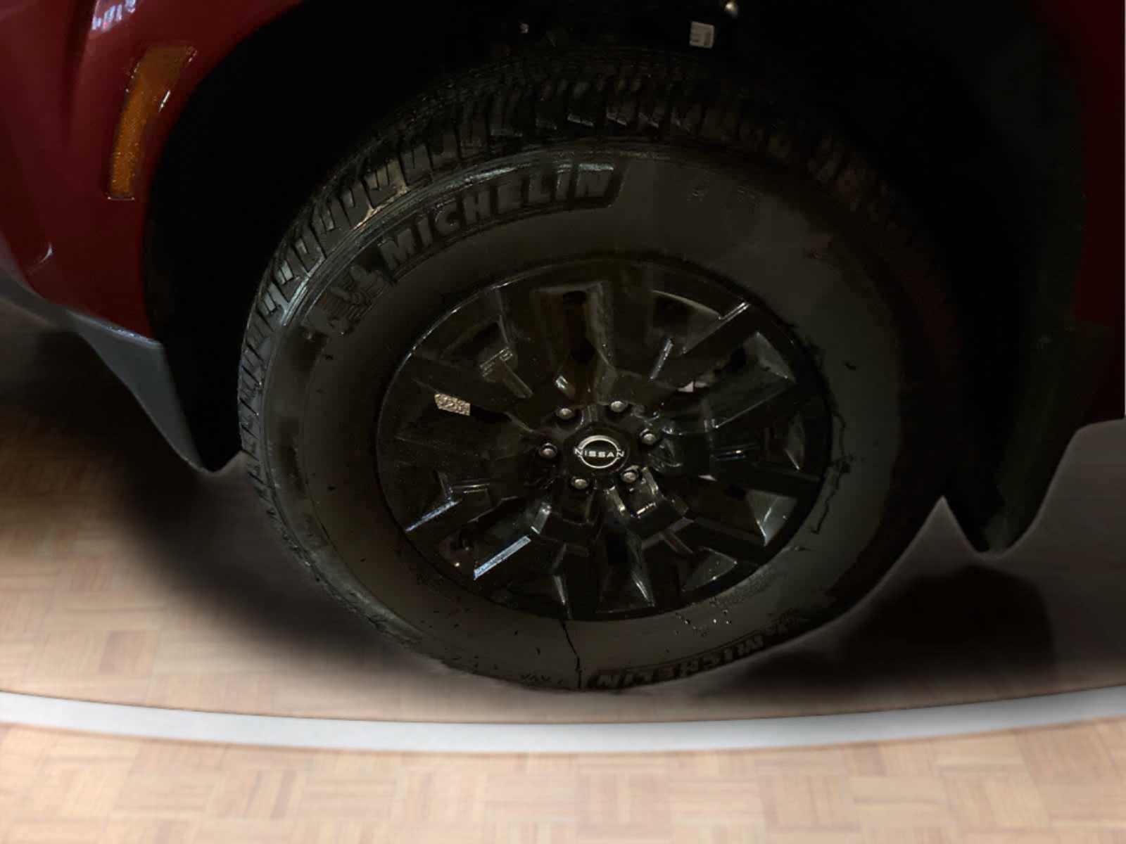 Used 2024 Nissan Frontier SL w/ Technology Package image 33