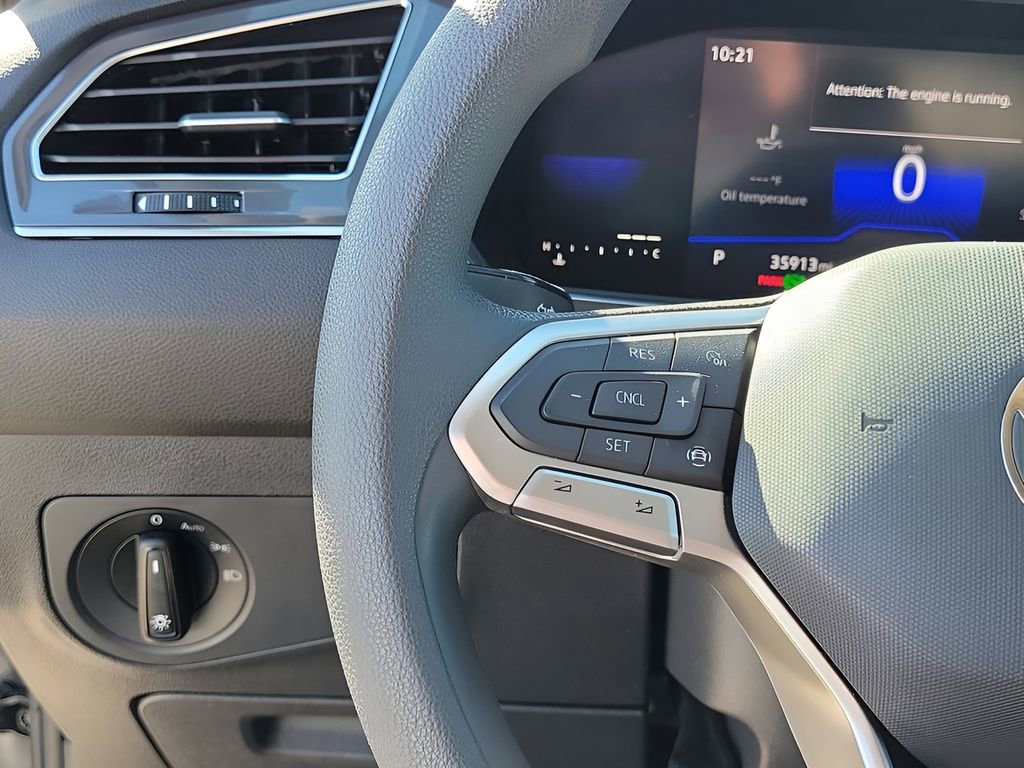 Used 2023 Volkswagen Tiguan S image 27