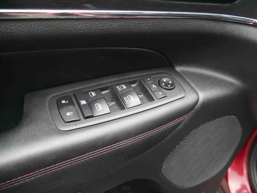 Used 2021 Jeep Grand Cherokee Trailhawk w/ Trailhawk Luxury Group AWD/4WD image 26