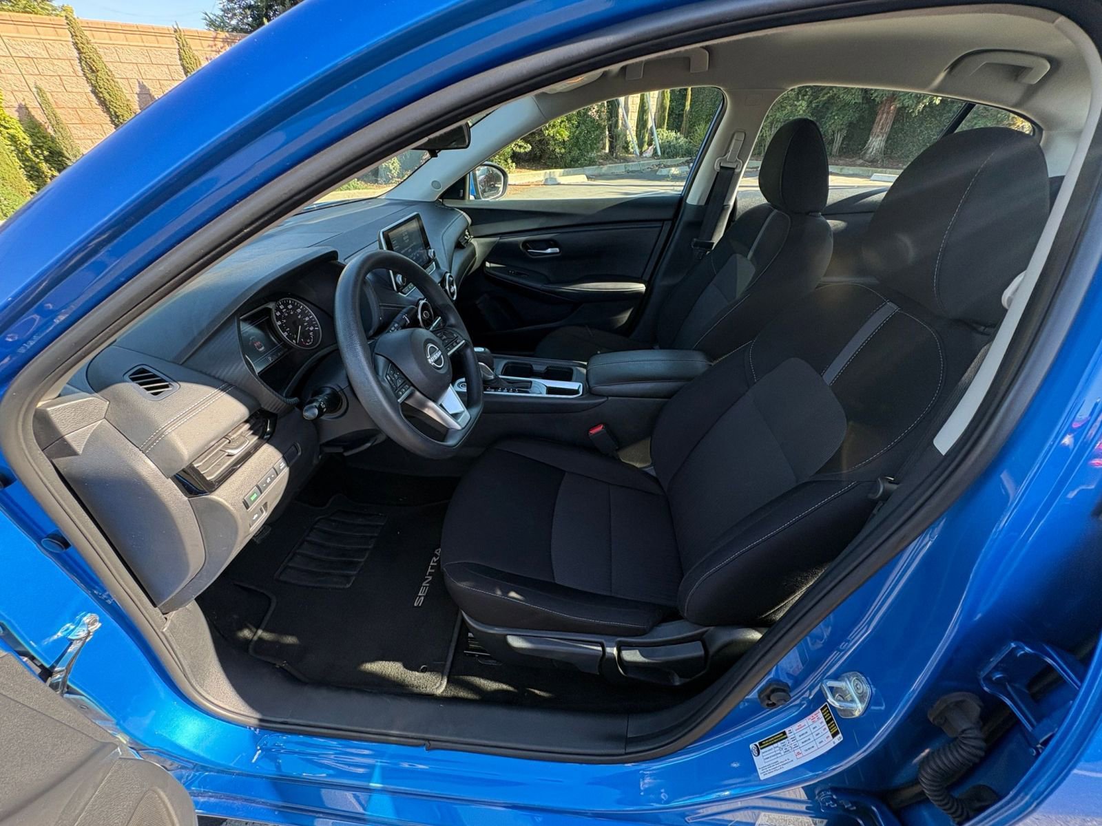 Used 2025 Nissan Sentra SV FWD image 24