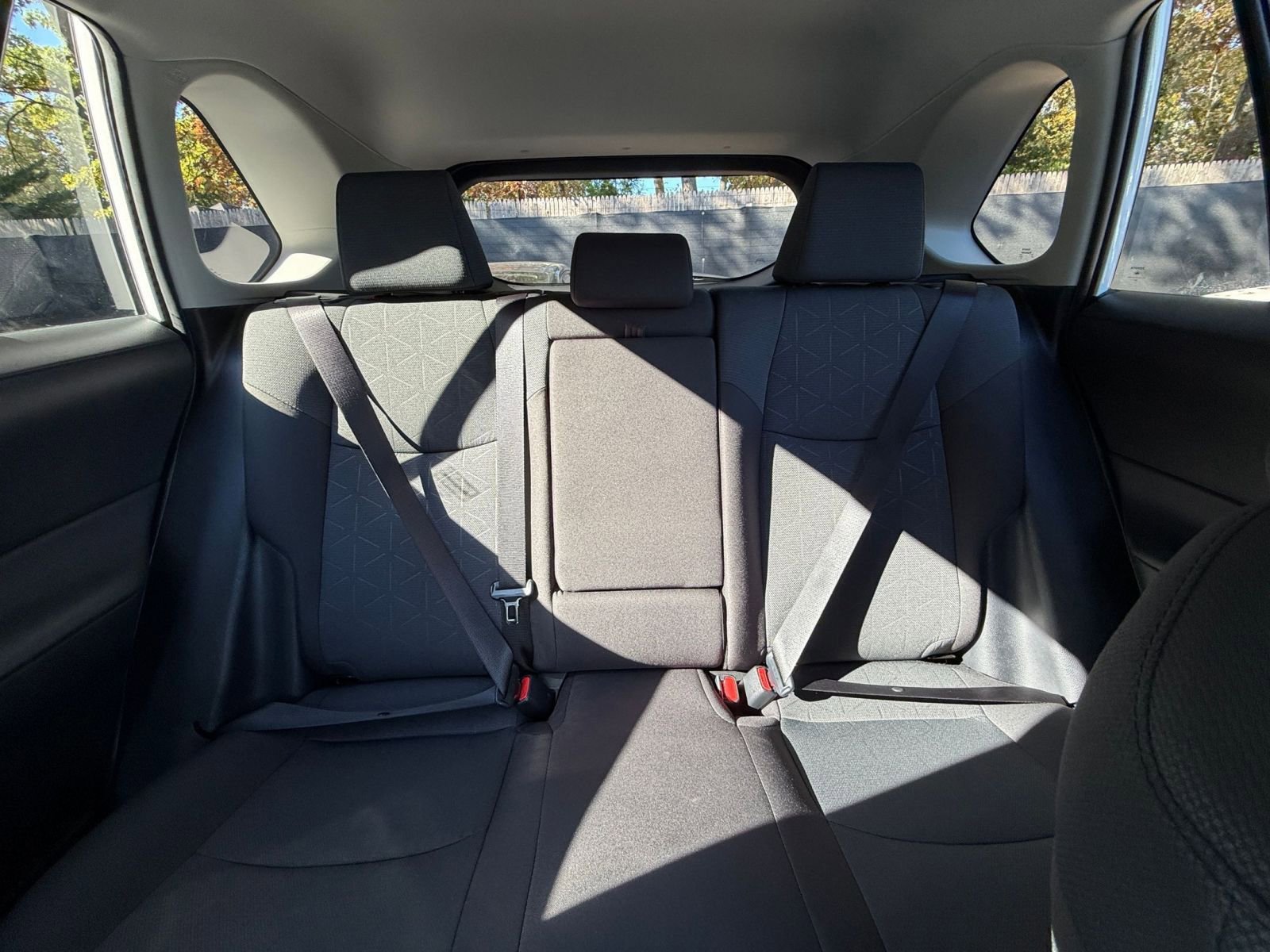 Used 2025 Toyota RAV4 XLE image 38