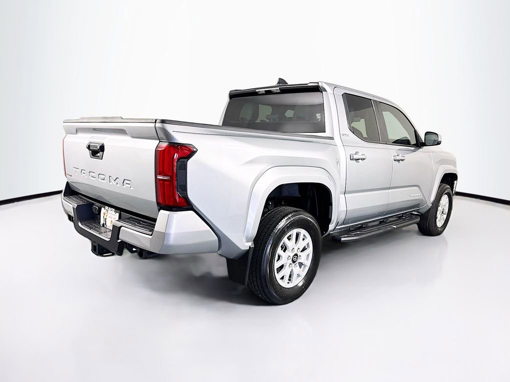 Used 2024 Toyota Tacoma SR5 RWD image 10