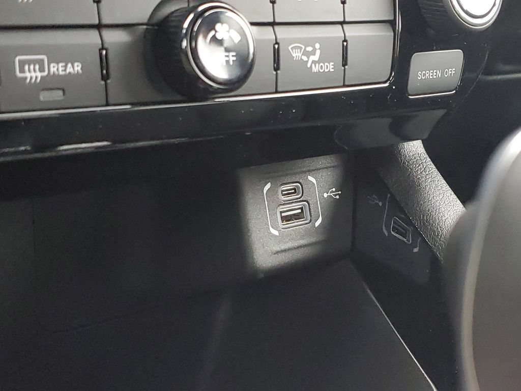 New 2026 Jeep Compass Latitude AWD/4WD image 28