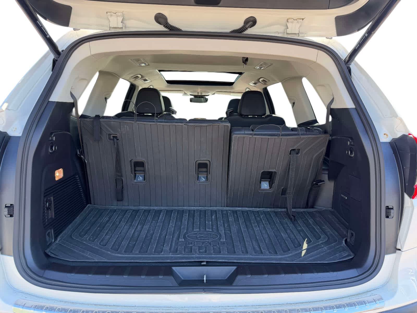 Used 2023 Subaru Ascent Touring AWD/4WD image 9