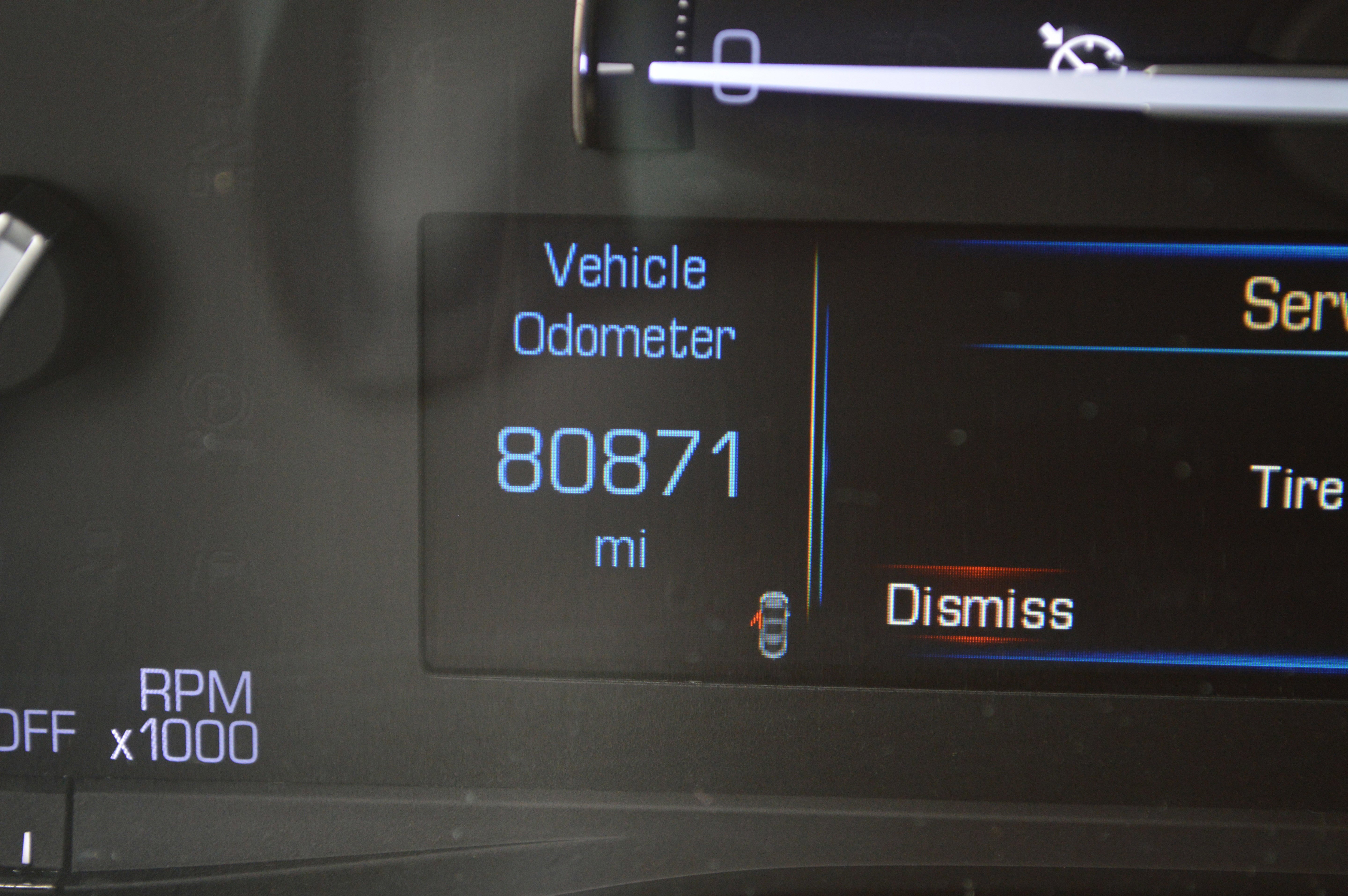 Used 2017 Cadillac XT5 Luxury w/ Driver Awareness Package image 17