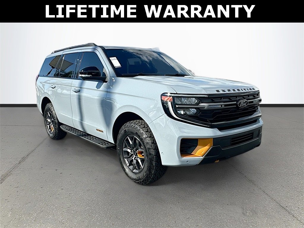 Used 2025 Ford Expedition Tremor image 1